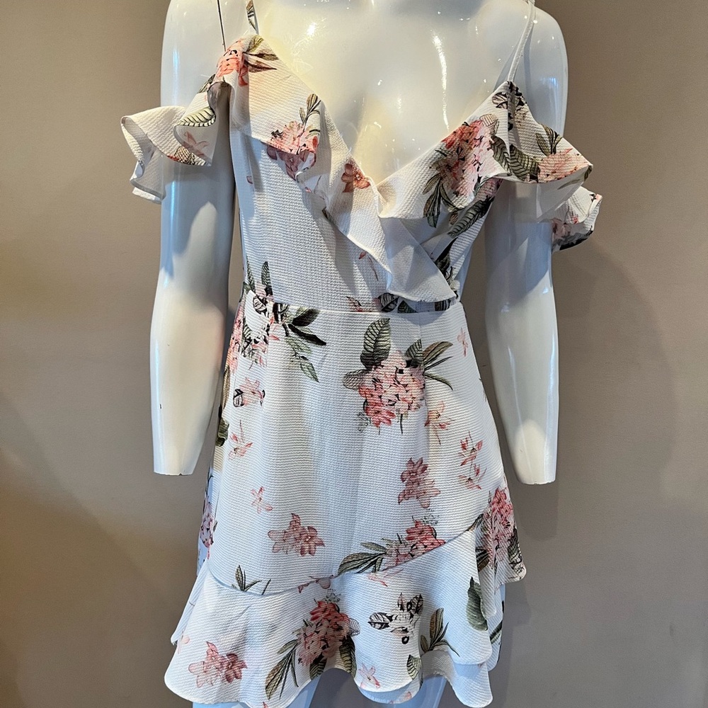Floral Ruffle Off-Shoulder Dress